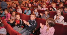 Stire din Cultură-Educație : "Prinț și cerșetor", pentru copiii de toate vârstele