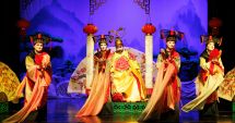 Stire din Cultură-Educație : "Privighetoarea" îşi dă întâlnire cu copiii, pe scena Teatrului "Căluţul de Mare"