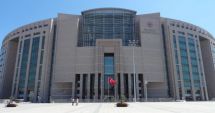 Stire din Actualitate : Procurorii turci cer o pedeapsă de 72 până la 240 de ani de închisoare pentru directorul unei bănci. Iată care sunt acuzaţiile