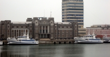 Stire din Economie : Programul Administrației portuare în zilele  de 23 - 24 ianuarie
