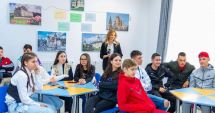 Stire din Economie : Proiectul "Să Vorbim Afacereză". Responsabilitate financiară şi dezvoltare a gândirii antreprenoriale