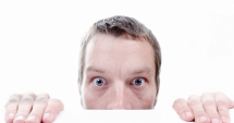 Stire din Fun : Promisiunile unui bărbat disperat