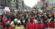 Stire din Social : Proteste cu mii de români la Bruxelles față de măsurile anti-COVID