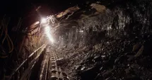 Stire din Social : Nemulțumire uriașă în rândul minerilor. Primele de Paște anulate, muncitorii blochează subteranul