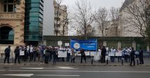 FSLI suspendă protestele. Ministerul Muncii a promis schimbări privind salariile