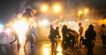 Stire din Actualitate : SUA / Noi proteste la Ferguson, soldate cu 15 arestări