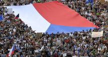 Stire din Actualitate : Proteste anticomuniste la Praga. "Sunt peste tot!"