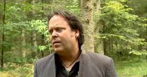 Stire din Eveniment : Charlie Ottley a fost tâlhărit într-un parc din România. "Jurnalistului britanic i s-au furat echipamente esenţiale"