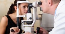 Stire din Sănătate : Tratamentul chirurgical pentru pterigion: "Există risc mare de recidivă"