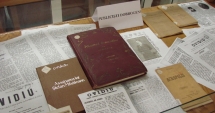 Stire din Cultură-Educație : Publiciști dobrogeni, expuși la Biblioteca Județeană "I.N. Roman"