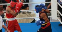 Stire din Sport : Pugilist român, în sferturi la Europene