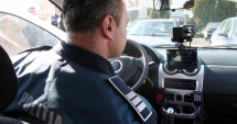 Stire din Eveniment : Miturile din jurul șoferilor opriți  de polițiști pentru viteză. De la ordinul de serviciu, la certificatele radarului