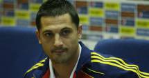 Stire din Sport : Veste proastă pentru steliști. Mirel Rădoi a primit "cartonaș roșu"