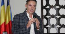 Stire din Politică-Administrație : Mazăre CERE DEMISIA lui Ponta de la șefia PSD