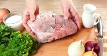 Stire din Sănătate : Cum să decongelezi carnea rapid și sănătos