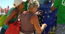 Stire din Social : Turiștii din stațiunea Mamaia, preocupați de reciclare