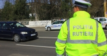 Stire din Eveniment : Merită arestat?  Recidivist beat,  fără permis,  a furat o mașină, a făcut un accident cu victime  și a fugit  de la locul faptei
