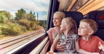 Stire din Social : De ce reduceri beneficiază copiii pe tren