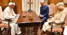 Stire din Actualitate : Regele Charles al III-lea şi Regina Camilla s-au întâlnit cu Papa Francisc