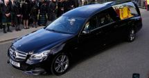 Stire din Actualitate : Sicriul Reginei Elisabeta a II-a a ajuns la Edinburgh și a fost depus la Palatul Holyroodhouse