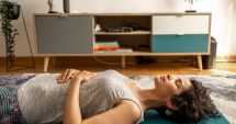 Stire din Sănătate : Exercițiile de respirație reduc stresul și anxietatea