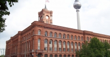 Stire din Actualitate : Responsabil  din Primăria Berlin, demis pentru legături cu Stasi