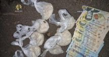 Stire din Eveniment : Tânăr prins în flagrant, în timp ce comercializa droguri! Acesta a fost arestat preventiv