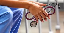 Stire din Cultură-Educație : O românca a stârnit controverse în Spania. Record istoric la examenul pentru medici
