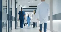Stire din Social : Motivul pentru care pleacă medicii rezidenți din țară. Concluziile unui studiu recent
