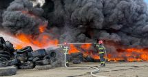 Stire din Eveniment : Incendiu de proporții la un depozit de anvelope din Tulcea. A fost emis RO-Alert
