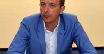 Stire din Politică-Administrație : Cum au fost mătrășiți vechii liberali din conducerea PNL Constanța