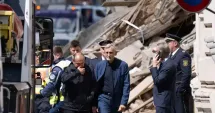 Stire din Actualitate : Două românce, dispărute după prăbușirea unei clădiri. Salvatorii caută printre dărâmături