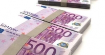 Stire din Economie : România a emis euroobligațiuni în valoare de 1,75 miliarde de euro