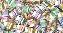 Stire din Economie : România are asigurată lichiditate în euro până în martie 2022
