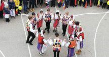 Stire din Cultură-Educație : România infinită. Școala Gimnazială  nr. 38 "Dimitrie Cantemir",  model european de conviețuire interetnică