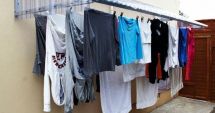 Stire din Eveniment : Tânăr prins la furat de rufe întinse la uscat. A atacat poliţiştii cu spray lacrimogen