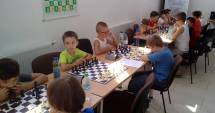 Stire din Sport : S-a dat startul înscrierilor la turneul de șah "Grand Prix Constanța Junior"