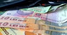 Stire din Social : Guvernul majorează salariile de la 1 ianuarie 2024 pentru primari, profesori și ceilalți bugetari
