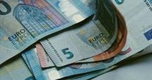 Stire din Economie : România va trece, din toamnă, la salariul minim european. Cum va fi calculat