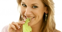 Beneficiile  consumului de salată verde