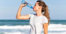 Deshidratarea poate duce la modificări ale consistenței salivei
