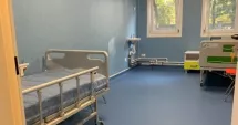 Stire din Actualitate : Un pacient a trebuit să-și cumpere pernă pentru că nu i s-a dat una la internare
