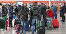 Peste jumătate dintre adolescenții români plănuiesc să plece din țară