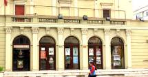 Stire din Cultură-Educație : "Să ne răzbunăm, iubito!", la Teatrul de Stat