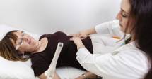 Stire din Sănătate : Sângerările și durerea, semnalele unui cancer de col