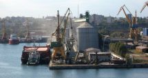 Stire din Economie : Șantierul Naval Constanța se sufocă sub norii de pleavă ridicați de United Shipping Agency (III)