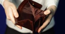 Stire din Social : România, locul 2 din UE cu cea mai mare rată a riscului de sărăcie