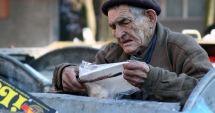 Stire din Social : Ministerul Muncii vrea să ne scoată din sărăcie