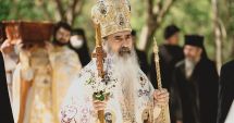 Stire din Social : Creştinii ortodocşi sărbătoresc Izvorul Tămăduirii