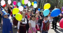 Stire din Cultură-Educație : Sărbătoare la Școala "Gheorghe Țițeica"